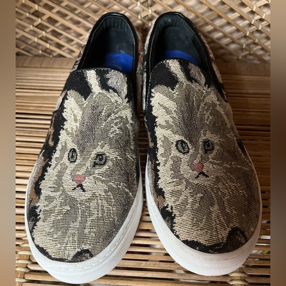 Jeffrey Campbell Sarlo Cat Sneakers - Picture 10 of 14